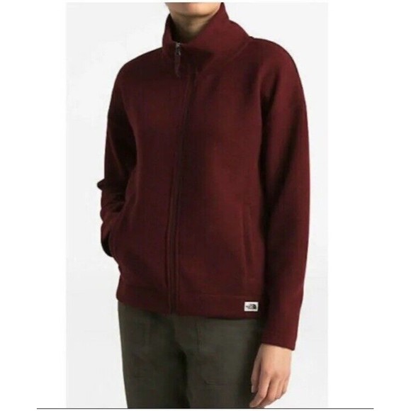 The North Face Woman’s Burgundy Fleece Textured Pockets Zip Hoodie Sweater NWT - Picture 1 of 9